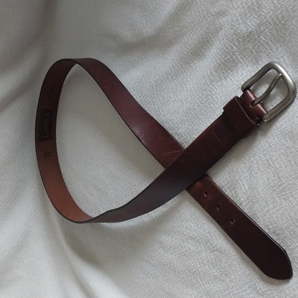 Levi's Leather Belt Size 42 - Picture 3 of 8